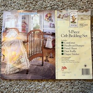 Vintage 1994 Classic Pooh Crib set